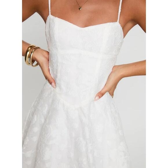 Princess Polly New Chapters Broderie Mini Dress White 0 - Picture 2 of 5